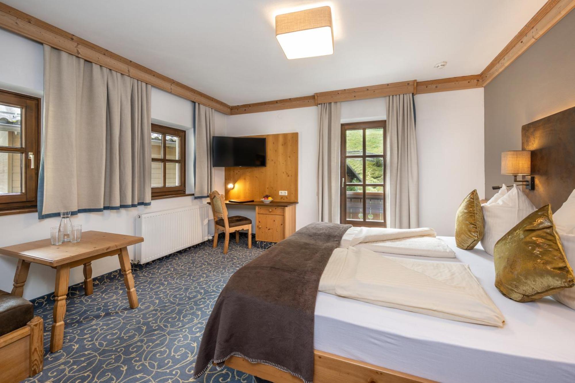 Naturhotel Huettenwirt Im Grossarltal Hüttschlag Extérieur photo