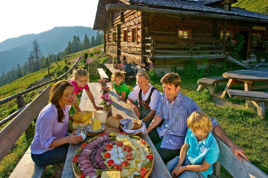 Naturhotel Huettenwirt Im Grossarltal Hüttschlag Extérieur photo
